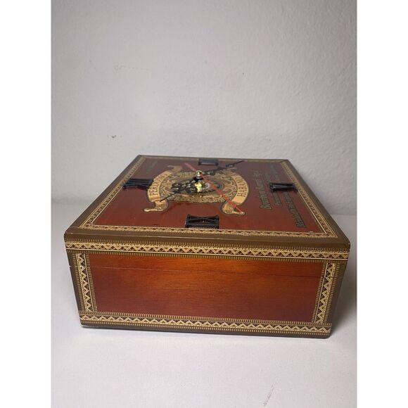PERDOMO HABANO BOURBON BARREL-AGED MADURO GORDO CIGAR BOX CLOCK FROM NICARAGUA - Picture 5 of 16